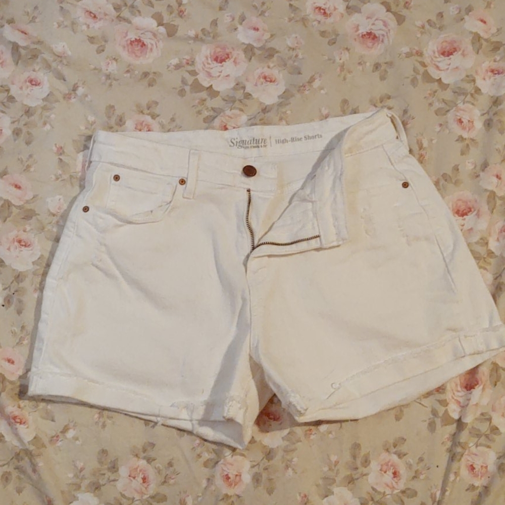 Levi Shorts